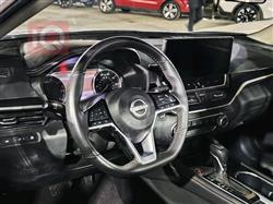 نيسان ألتيما